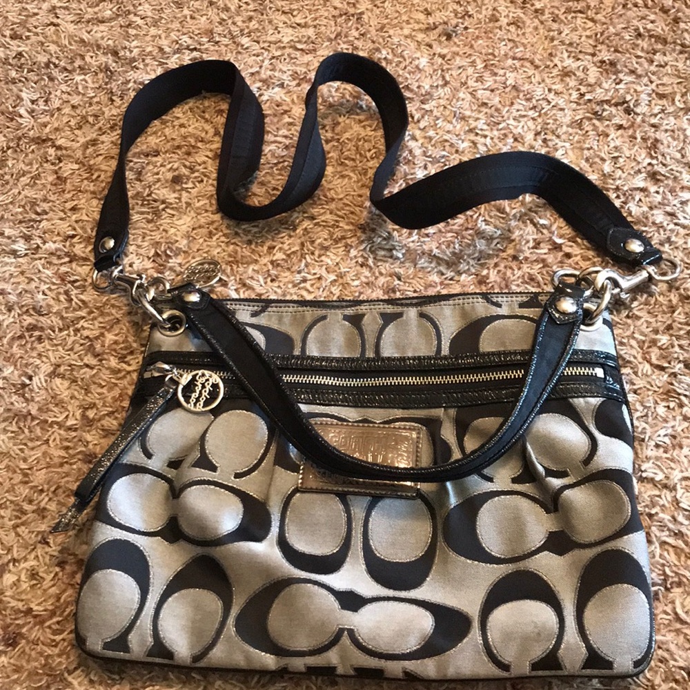Coach Poppy Crossbody